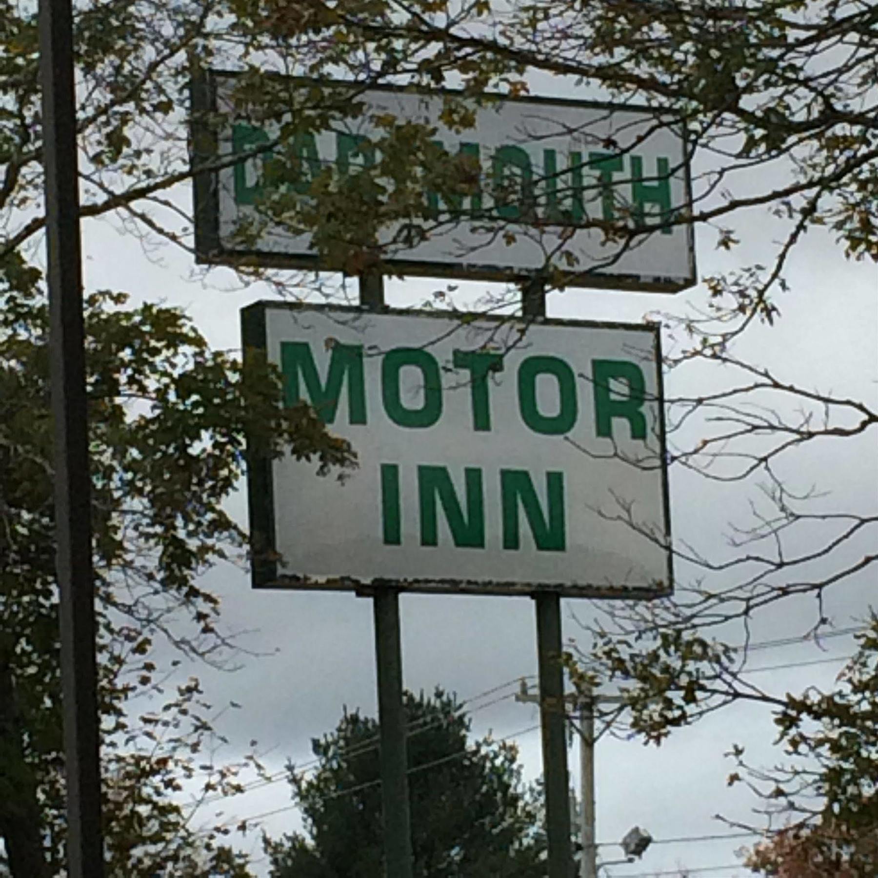 Dartmouth Motor Inn Экстерьер фото