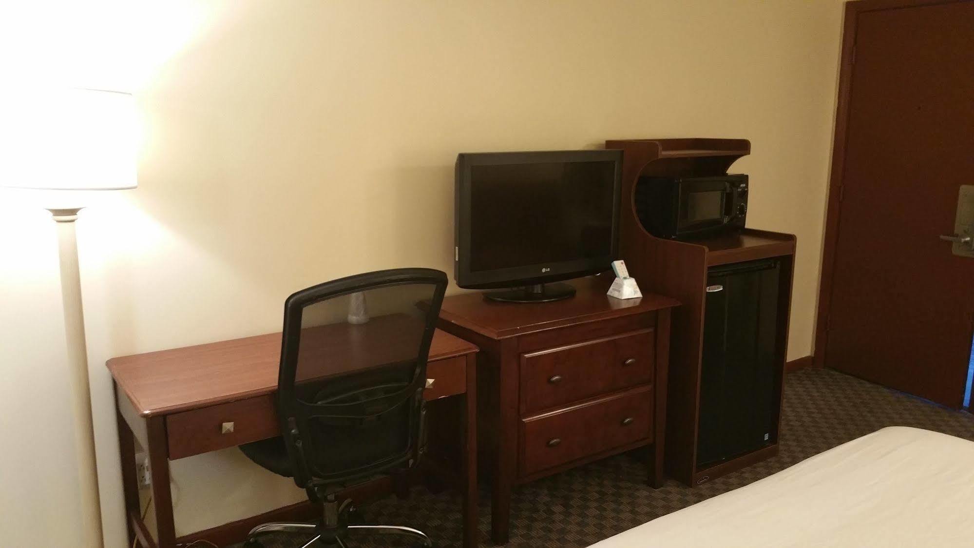 Dartmouth Motor Inn Экстерьер фото